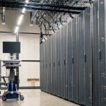 Cómo elegir bandejas portacables para infraestructuras críticas